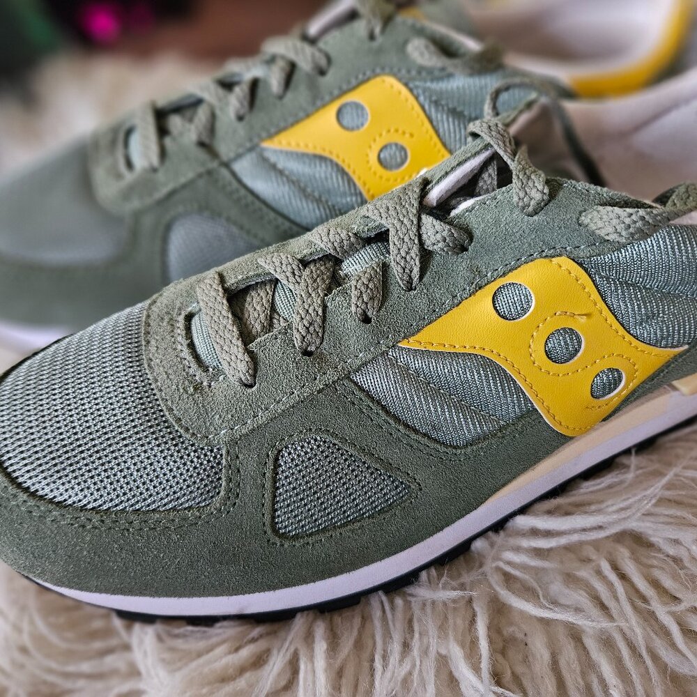 Saucony Sneakers yellow and green men's size 10.5